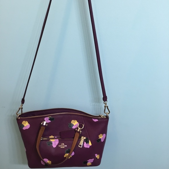 Coach purse - Picture 2 of 3